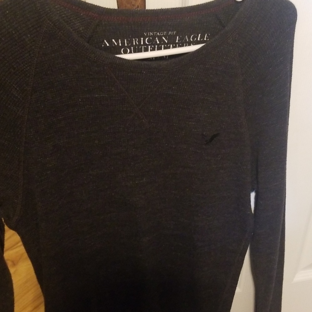 American eagle long sleeve